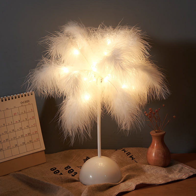 Feather Lamp Nordic Desk Lamp European-Style Bedroom Bedside Feather Table Lamp Night Light Table Lamp Decoration Modern - Trendy Treasures